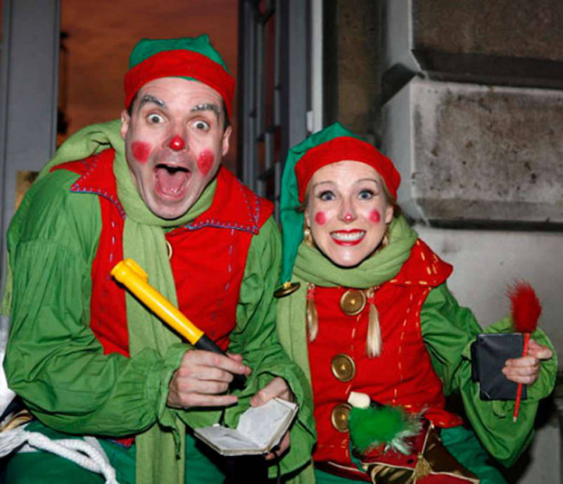 Cheeky Elves Walkabout Act
